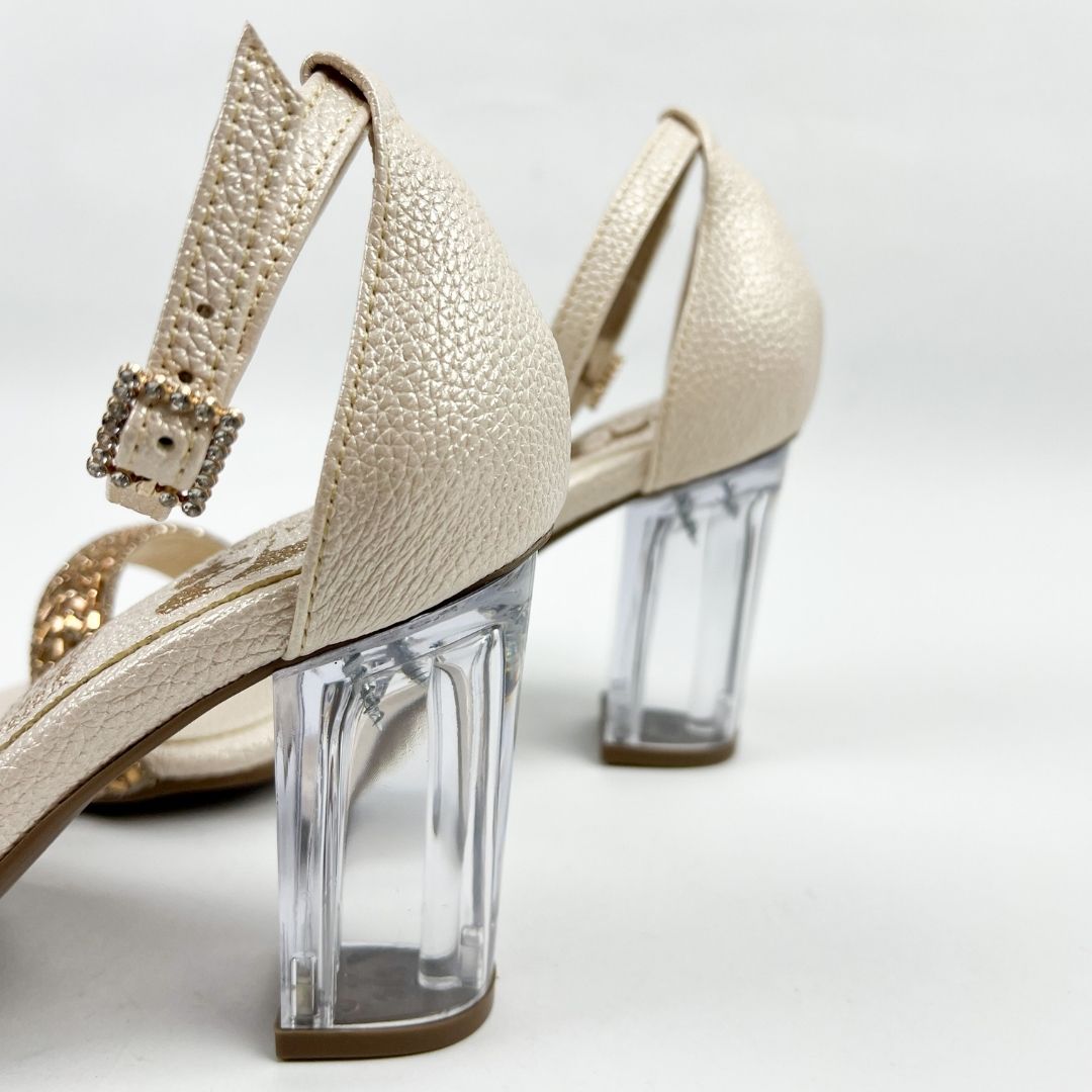 TACONES